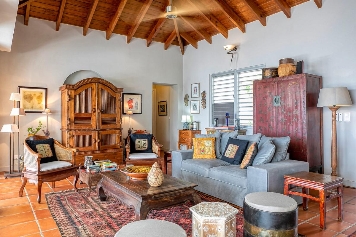 Saint Martin villa rental - Living room and sofa